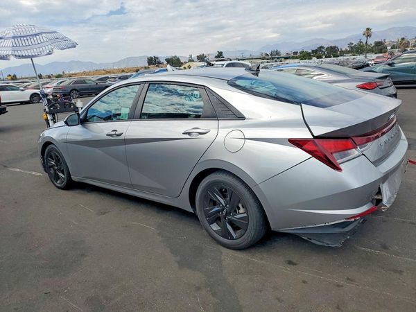 2021 HYUNDAI ELANTRA