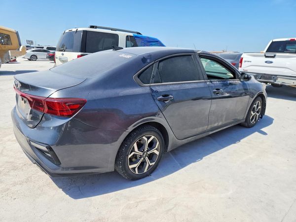 2021 KIA FORTE FE, LXS