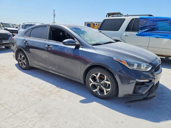 2021 KIA FORTE FE, LXS