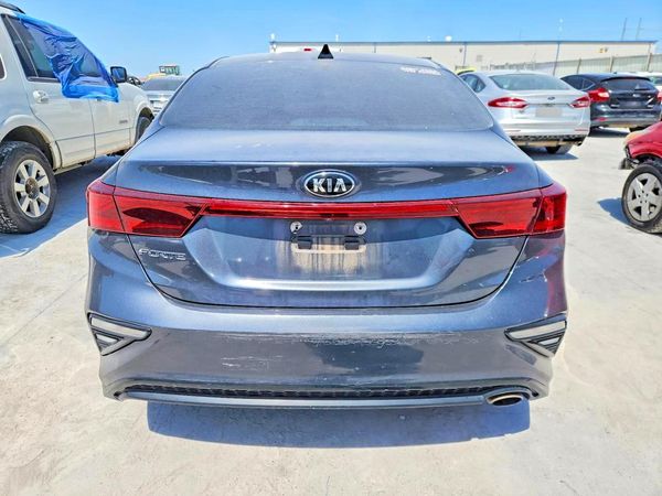 2021 KIA FORTE FE, LXS