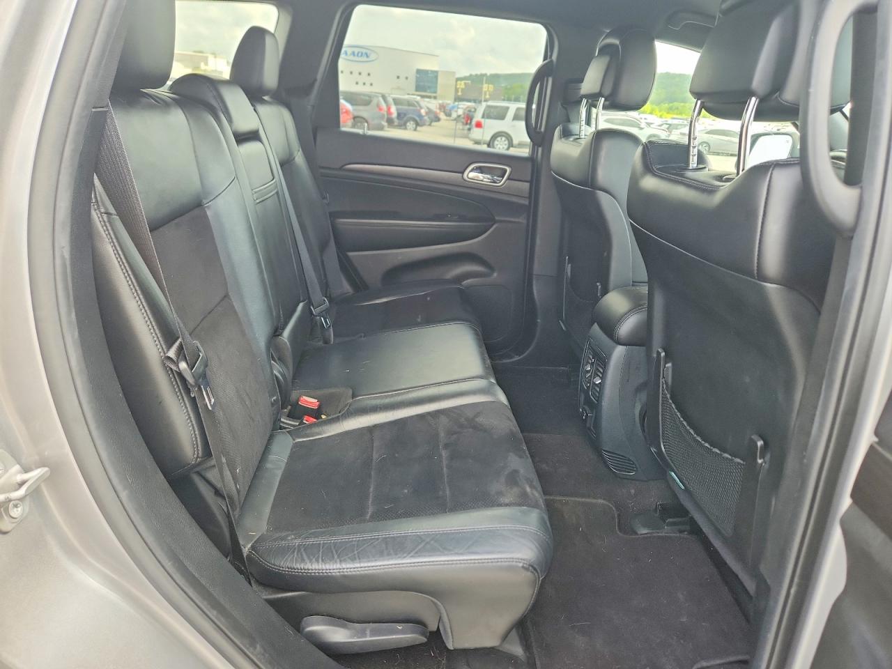2018 JEEP GRAND CHEROKEE LAREDO 4X2