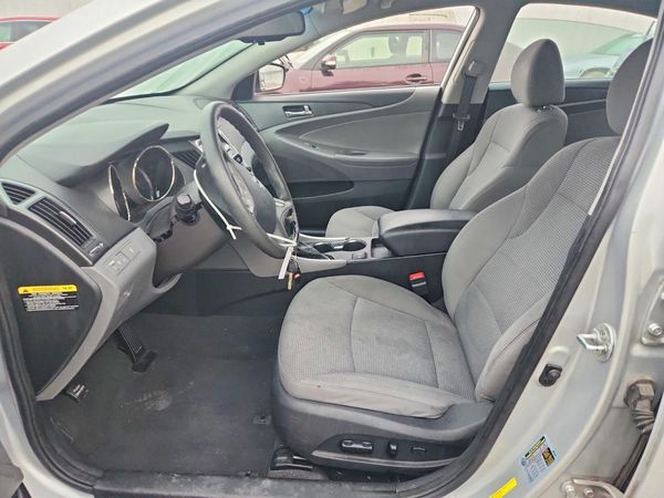 2013 HYUNDAI SONATA