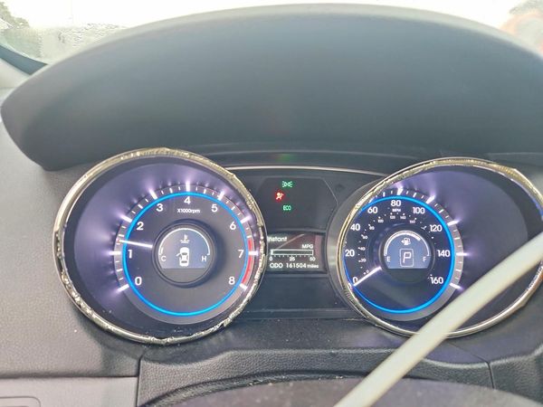 2013 HYUNDAI SONATA