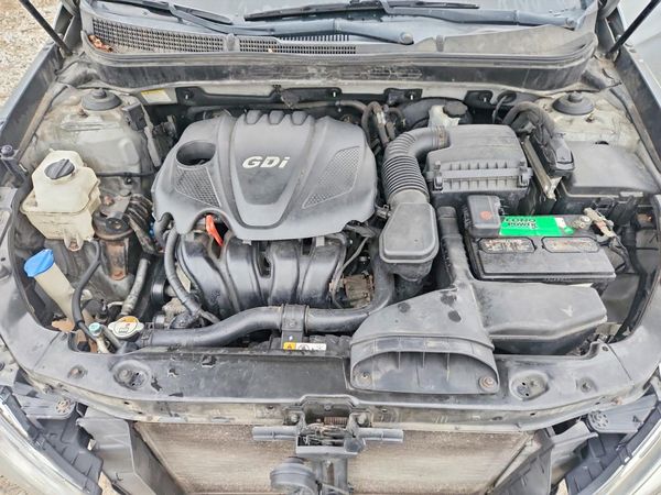 2013 HYUNDAI SONATA