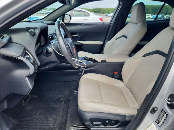 2020 LEXUS UX