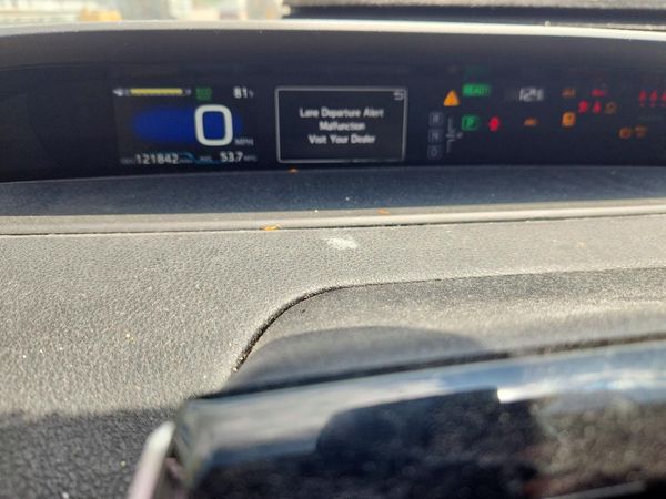 2018 TOYOTA PRIUS