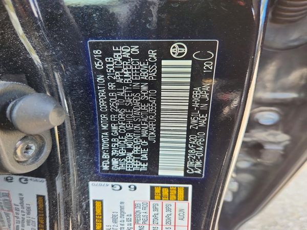 2018 TOYOTA PRIUS