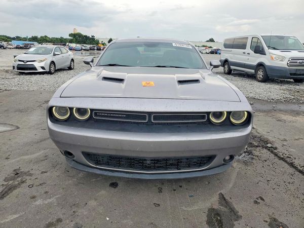 2016 DODGE CHALLENGER SXT