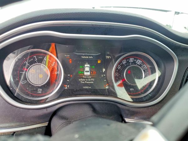 2016 DODGE CHALLENGER SXT