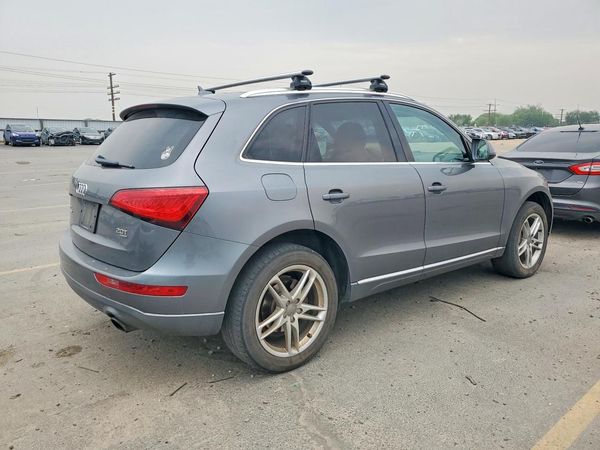 2013 AUDI Q5 Premium Plus