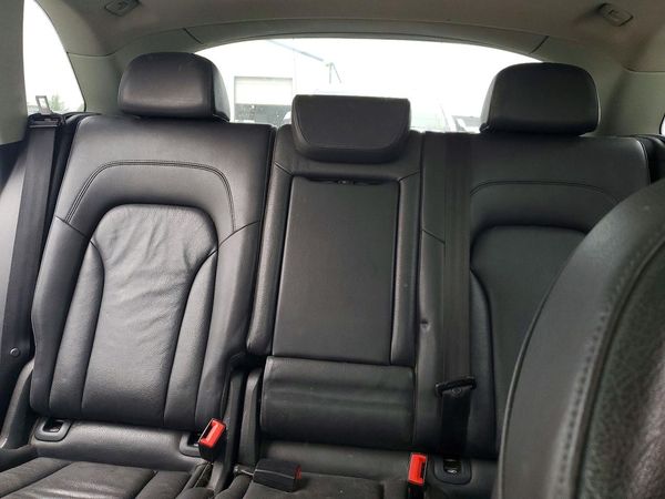 2013 AUDI Q5 Premium Plus