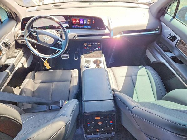2026 CADILLAC VISTIQ