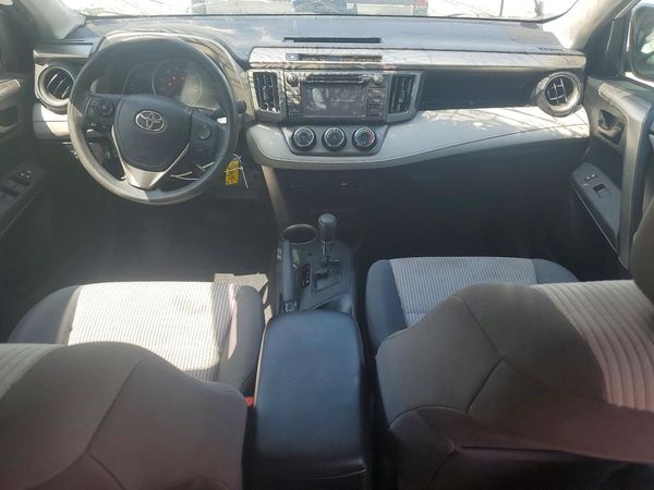 2015 TOYOTA RAV4 LE (X Grade)