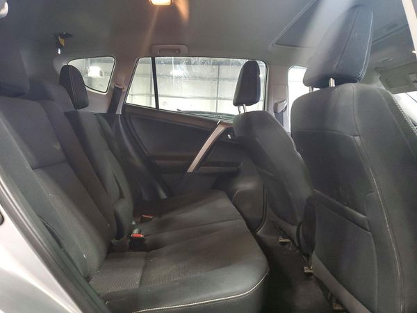 2018 TOYOTA RAV4 Adventure/XLE