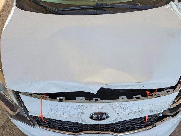 2016 KIA RIO LX A/T