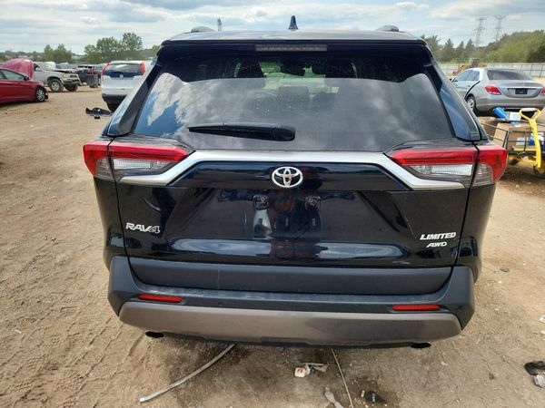 2021 TOYOTA RAV4 Limited
