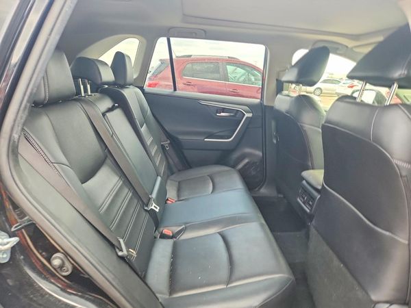 2021 TOYOTA RAV4 Limited
