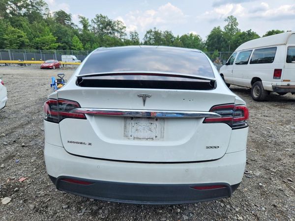 2018 TESLA MODEL X