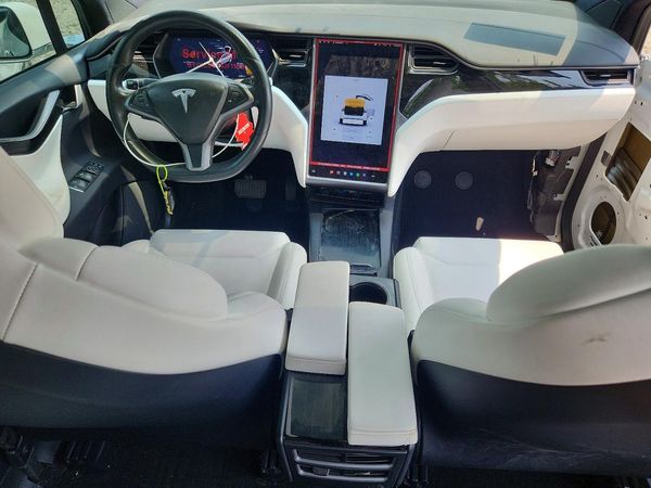 2018 TESLA MODEL X