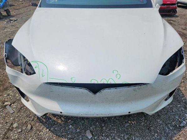 2018 TESLA MODEL X