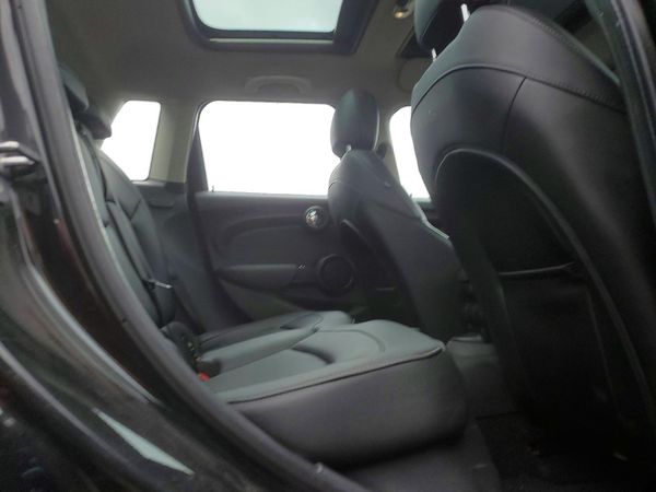 2015 MINI COOPER