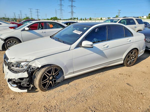 2013 MERCEDES-BENZ C C300