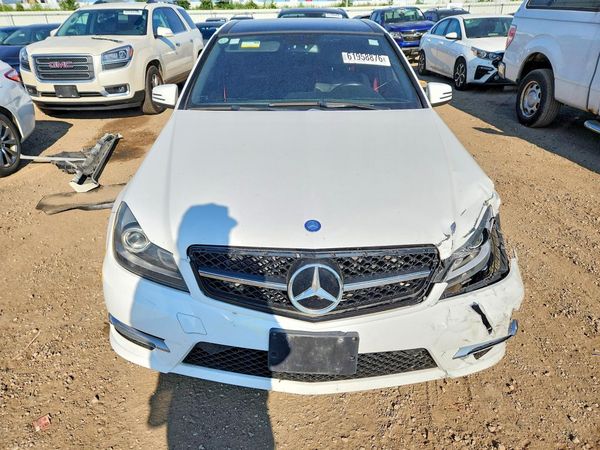 2013 MERCEDES-BENZ C C300