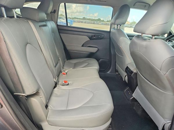 2021 TOYOTA HIGHLANDER L