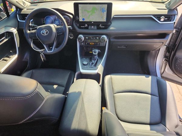 2024 TOYOTA RAV4