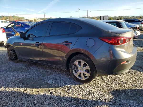 2018 MAZDA 3