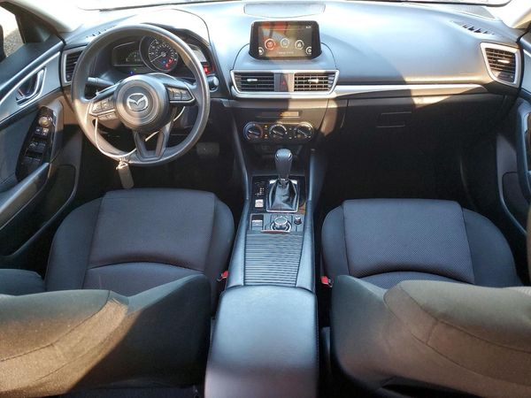 2018 MAZDA 3