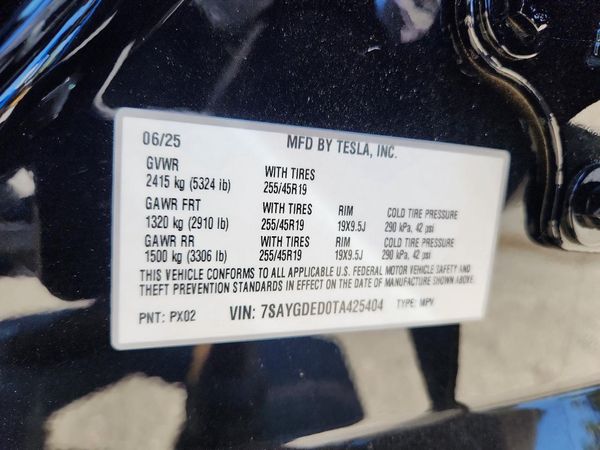 2026 TESLA MODEL Y