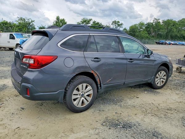 2018 SUBARU OUTBACK Premium