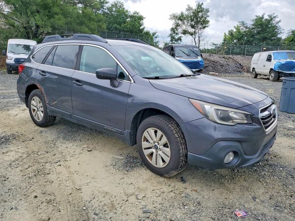 2018 SUBARU OUTBACK Premium