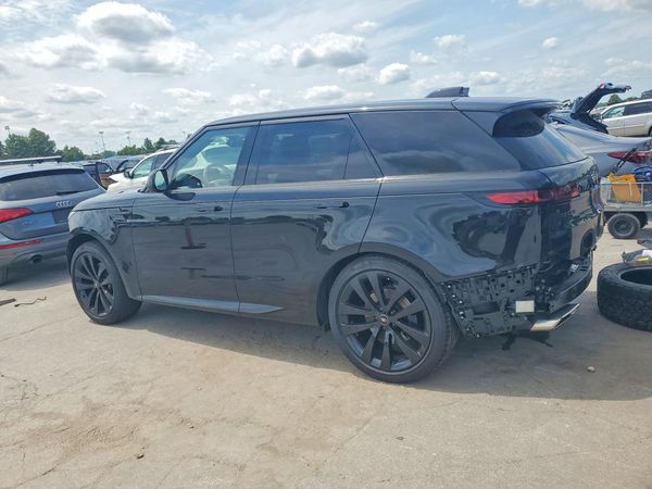 2025 LAND ROVER RANGE ROVER SPORT P400 Dynamic SE