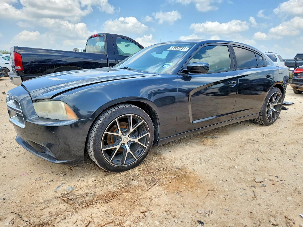 2013 DODGE CHARGER SE