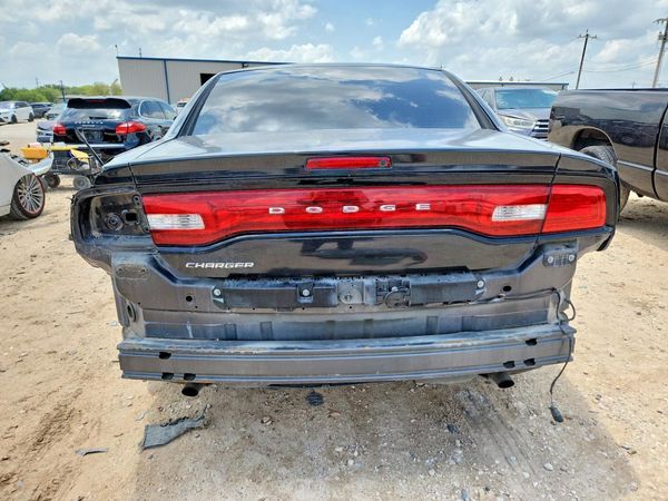 2013 DODGE CHARGER SE