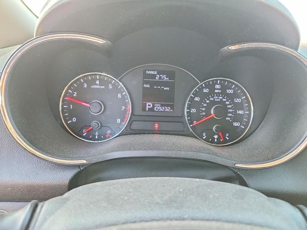 2016 KIA FORTE5 GL (Middle-Low Grade)