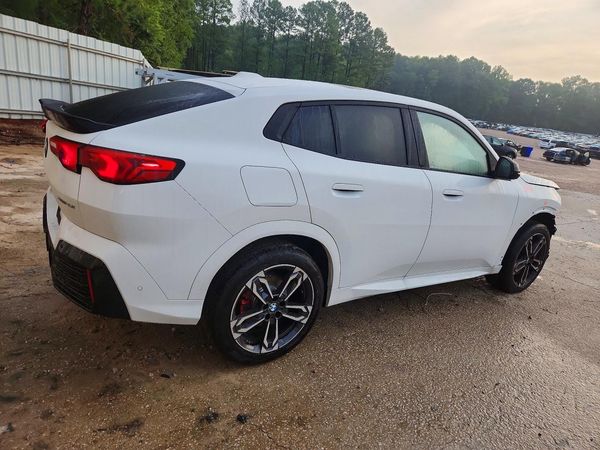 2026 BMW X2 xDrive28i