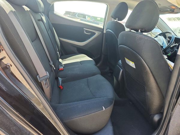2015 HYUNDAI ELANTRA GLS(Middle)