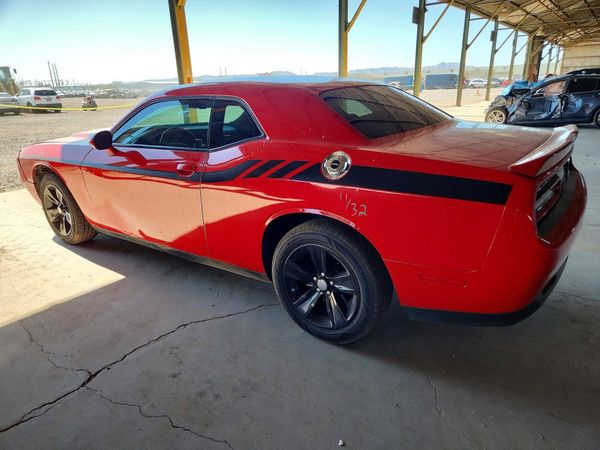 2016 DODGE CHALLENGER SXT