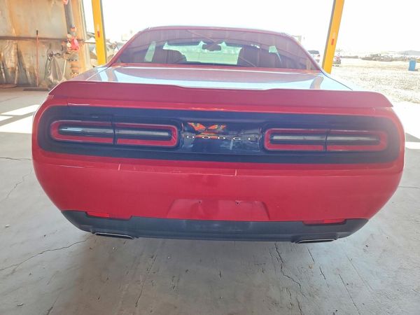 2016 DODGE CHALLENGER SXT