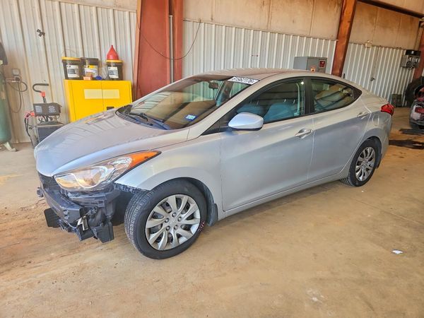 2013 HYUNDAI ELANTRA