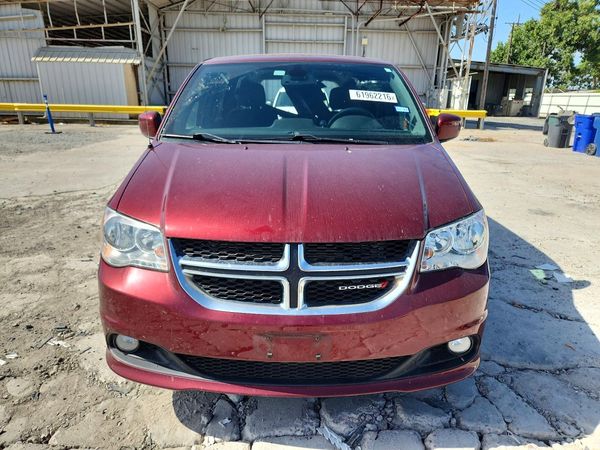 2019 DODGE GRAND CARAVAN SE