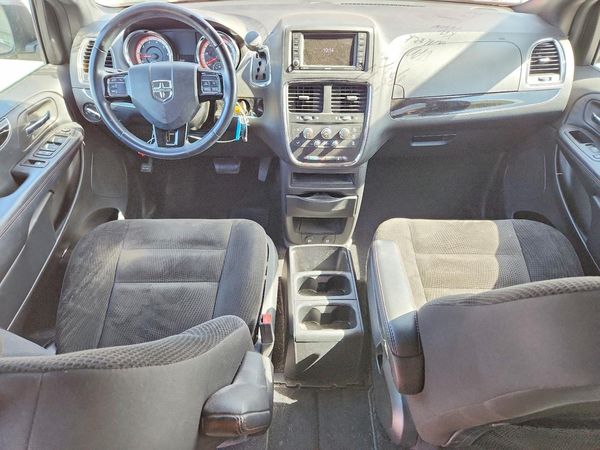 2019 DODGE GRAND CARAVAN SE