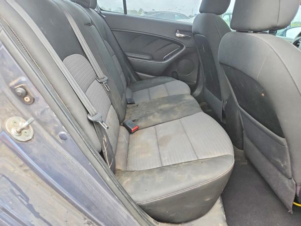 2014 KIA FORTE LX, EX