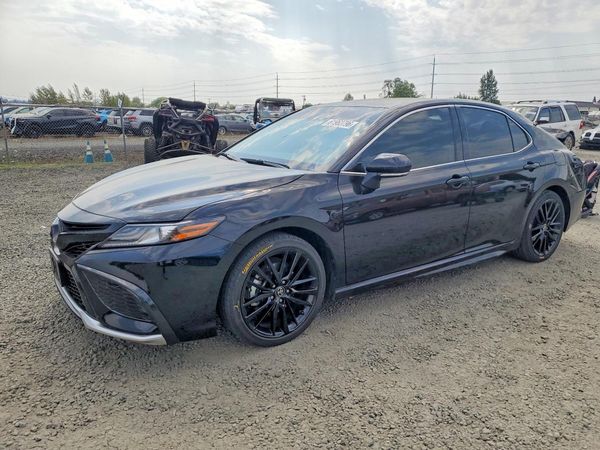 2023 TOYOTA CAMRY