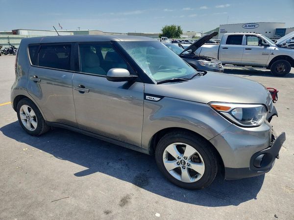 2019 KIA SOUL Base