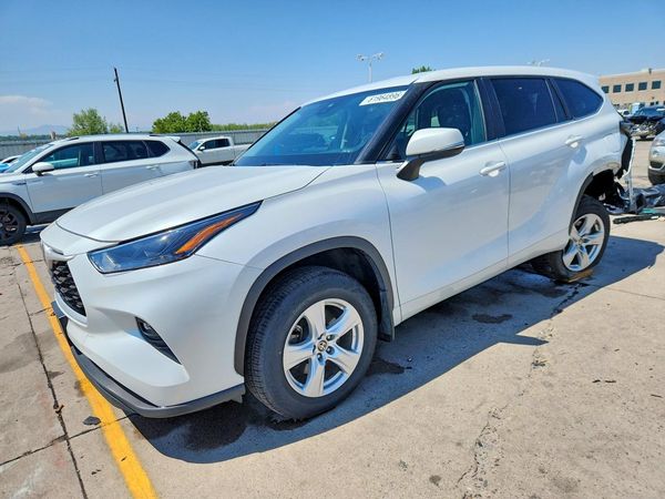2024 TOYOTA HIGHLANDER