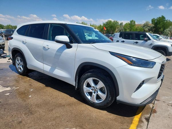 2024 TOYOTA HIGHLANDER